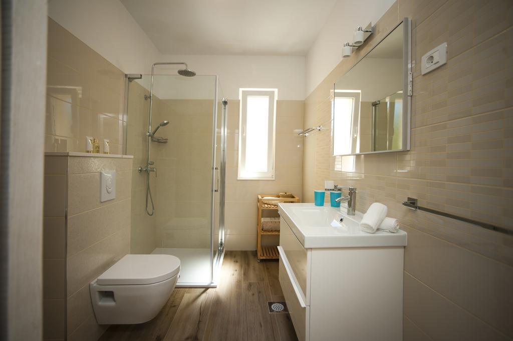 Apartments Villa Laguna With Pool Ražanj Zimmer foto